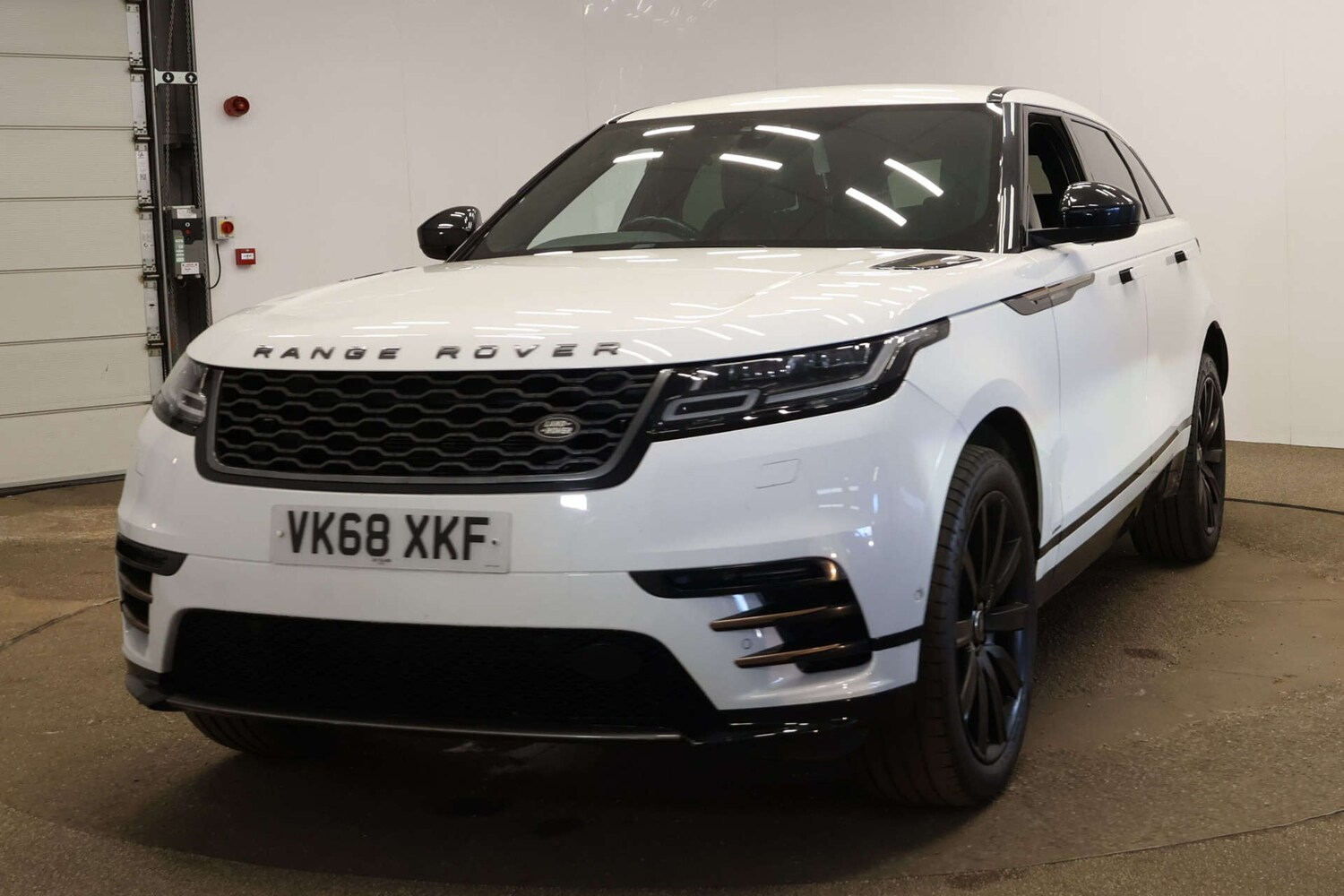 Used Land Rover Range Rover Velar 2018 for sale - 78094489: Photo 13