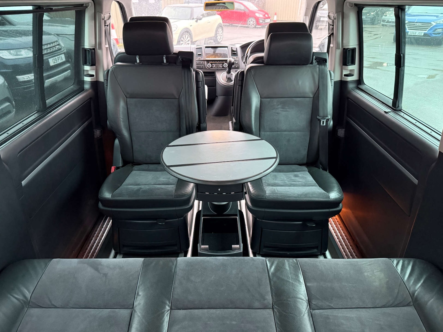 Used Volkswagen Caravelle 2011 for sale - 77285451: Photo 11