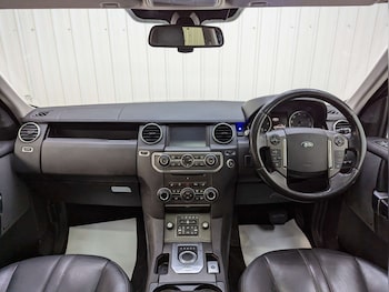 Used Land Rover Discovery 2016 for sale - 76220615: Photo 2