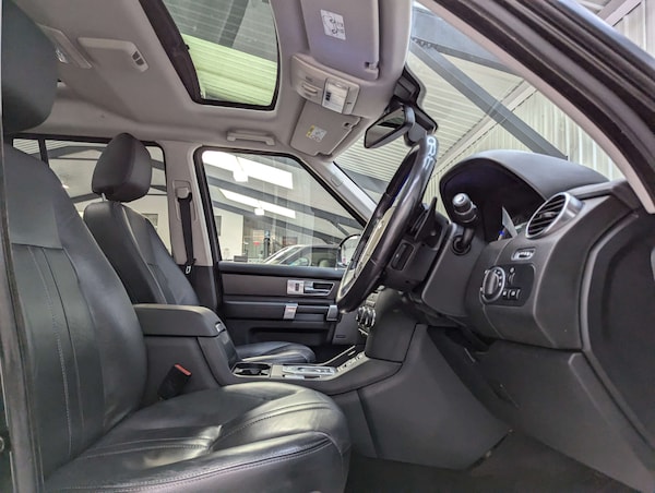 Used Land Rover Discovery 2016 for sale - 76220615: Photo 51