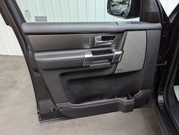 Used Land Rover Discovery 2016 for sale - 76220615: Photo 58