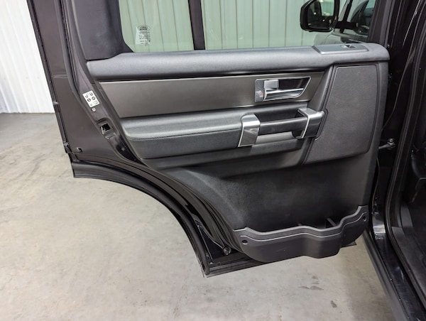 Used Land Rover Discovery 2016 for sale - 76220615: Photo 69