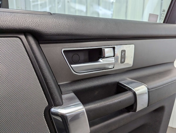 Used Land Rover Discovery 2016 for sale - 76220615: Photo 79