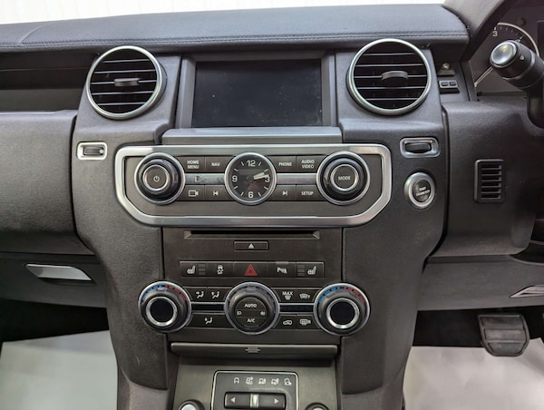 Used Land Rover Discovery 2016 for sale - 76220615: Photo 82