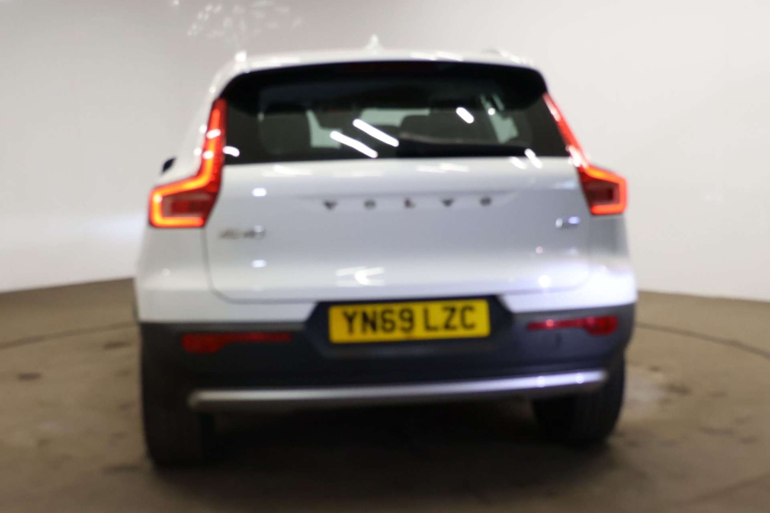 Used Volvo XC40 2019 for sale - 76343755: Photo 13