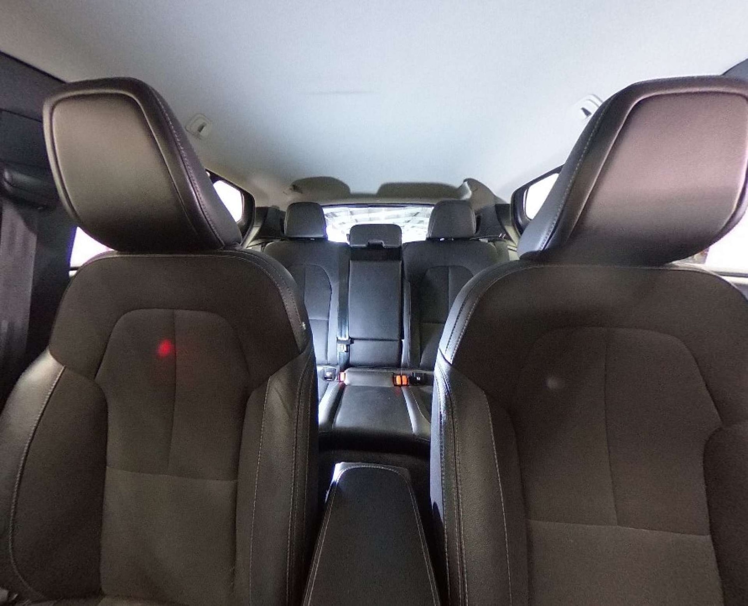 Used Volvo XC40 2019 for sale - 76343755: Photo 15