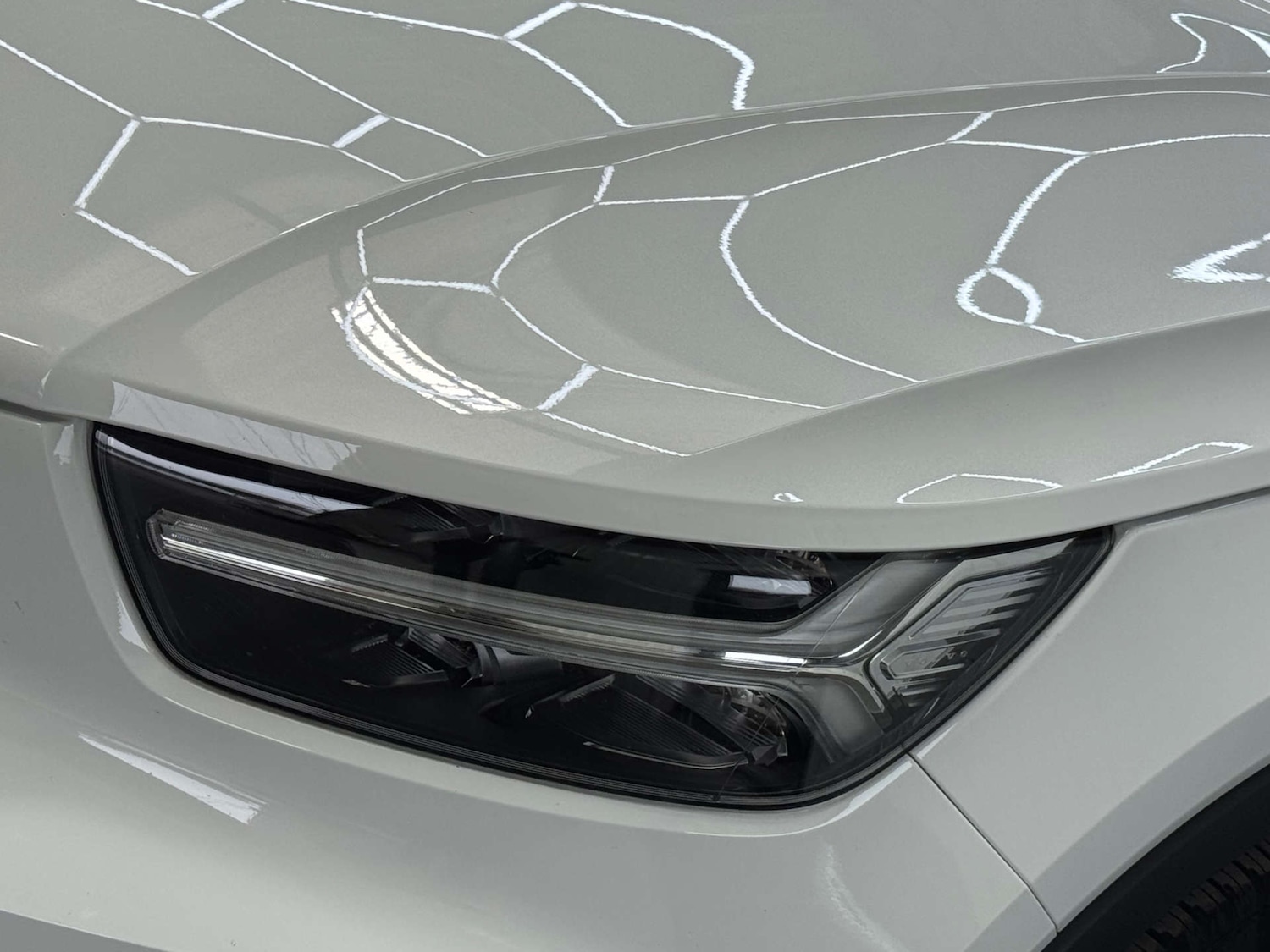 Used Volvo XC40 2019 for sale - 76343755: Photo 28