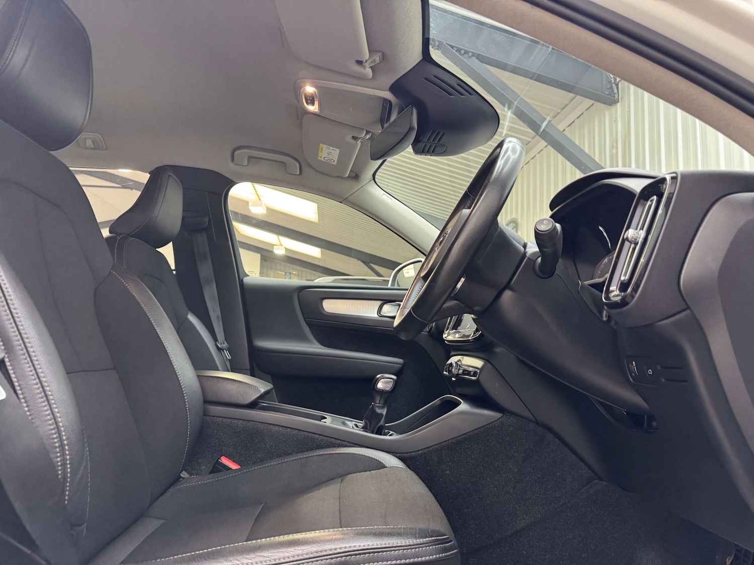 Used Volvo XC40 2019 for sale - 76343755: Photo 51