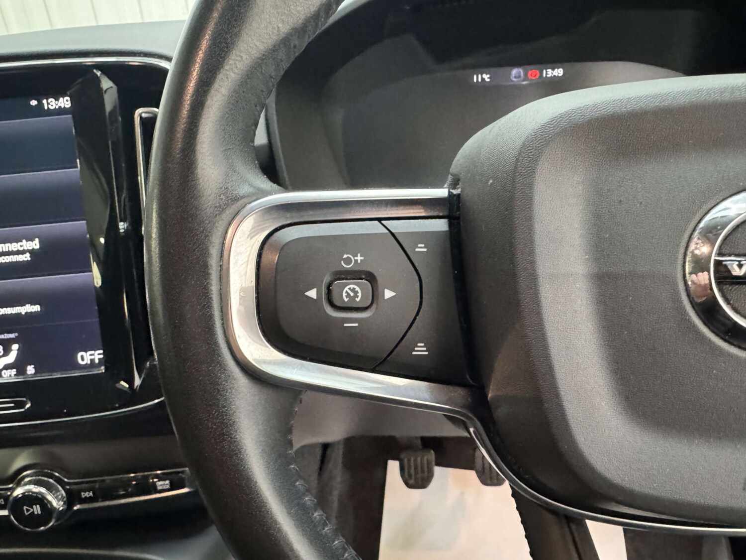 Used Volvo XC40 2019 for sale - 76343755: Photo 71