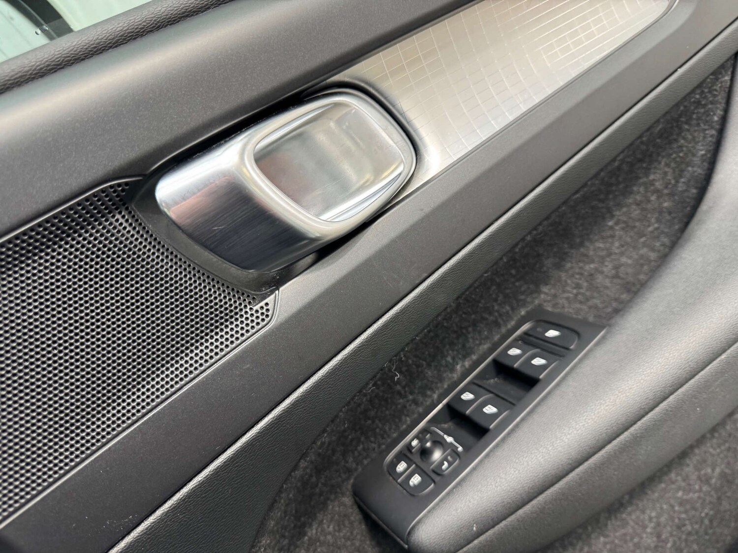 Used Volvo XC40 2019 for sale - 76343755: Photo 79