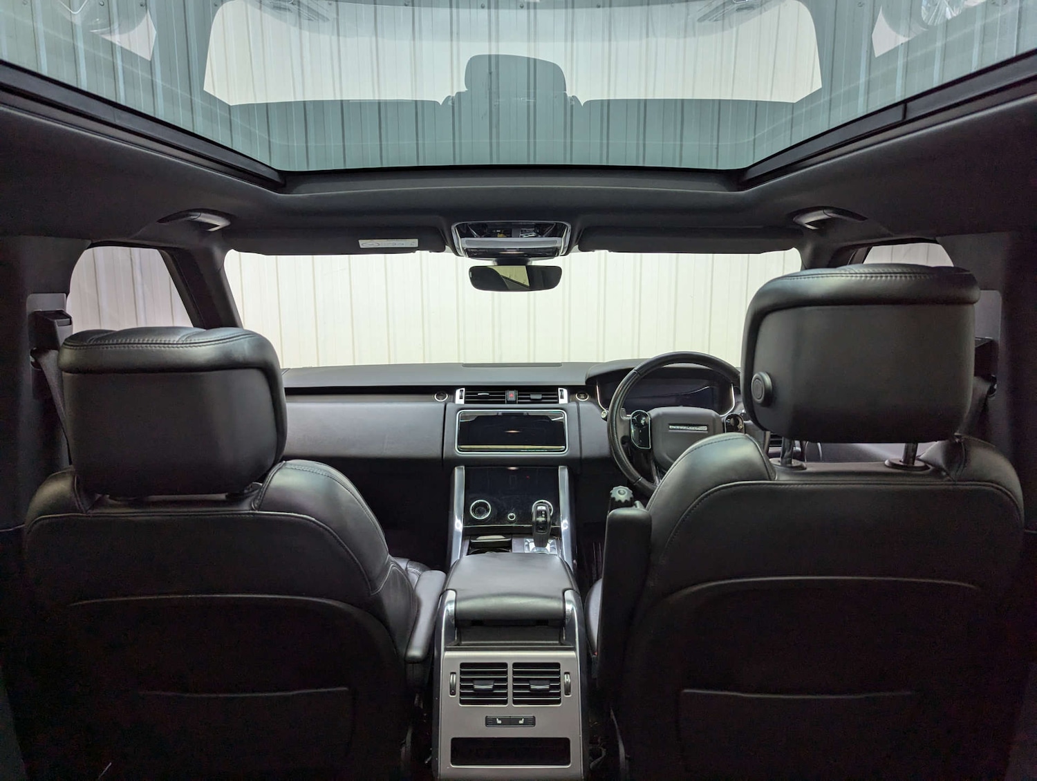 Used Land Rover Range Rover Sport 2018 for sale - 78011941: Photo 3