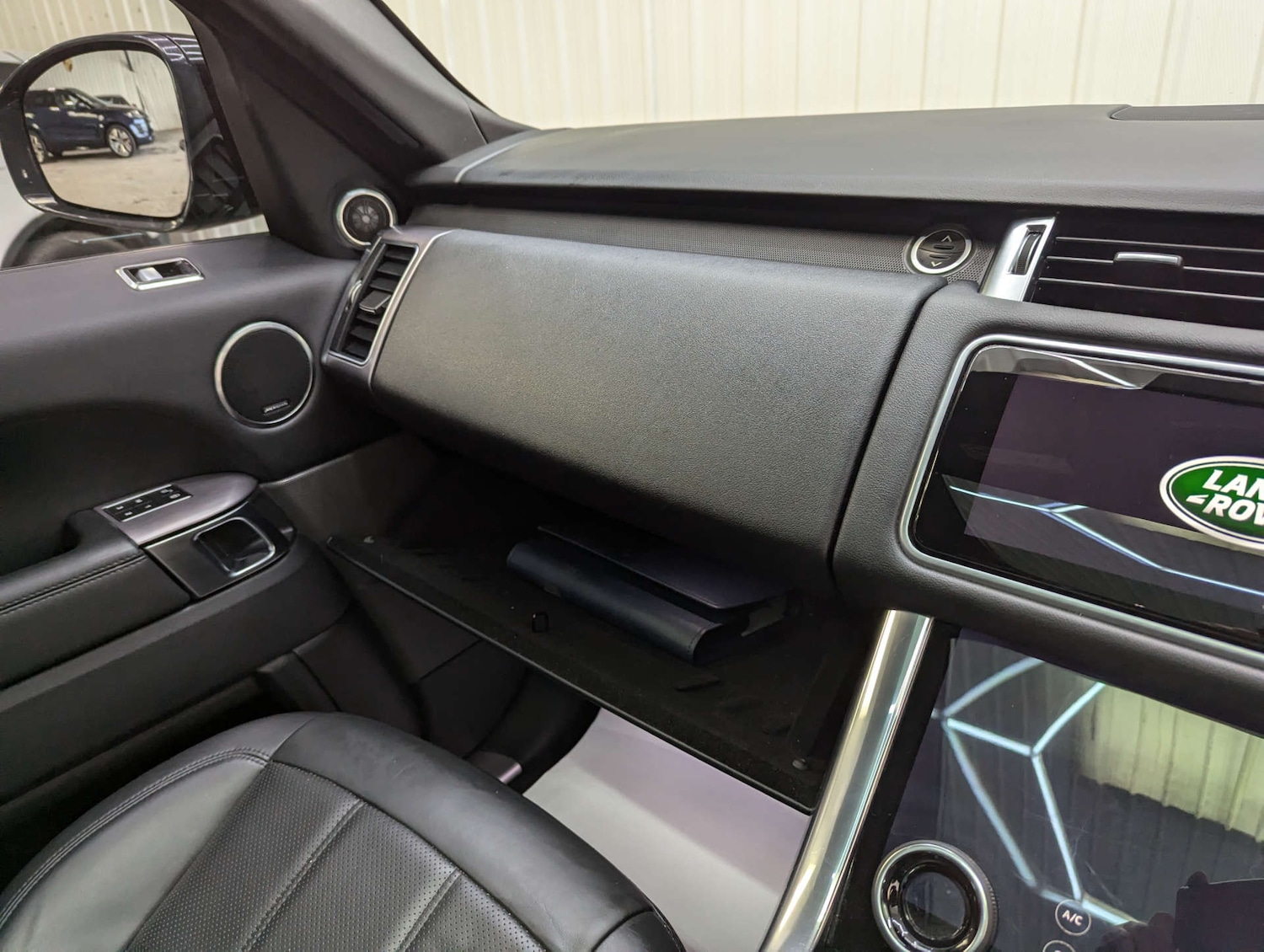 Used Land Rover Range Rover Sport 2018 for sale - 78011941: Photo 85