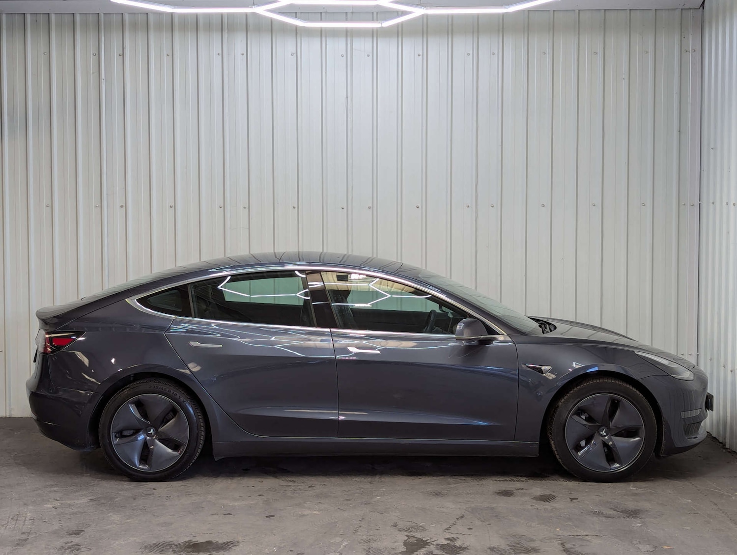 Used Tesla Model 3 2019 for sale - 76493593: Photo 15
