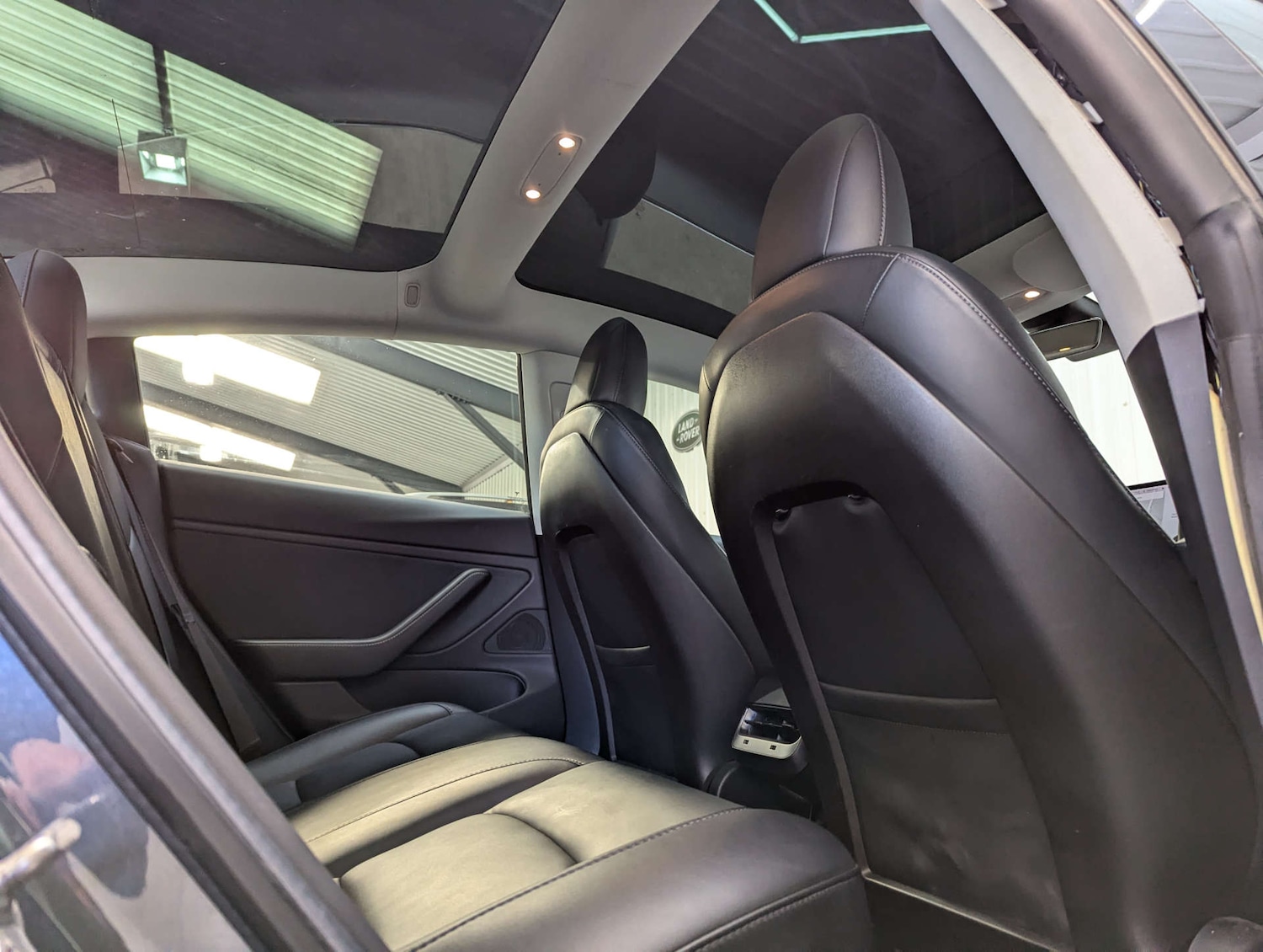 Used Tesla Model 3 2019 for sale - 76493593: Photo 59