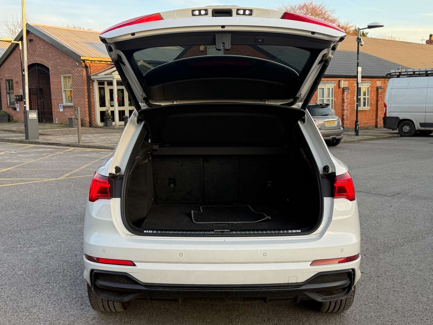 Used Audi Q3 2019 for sale - 76698012: Photo 25