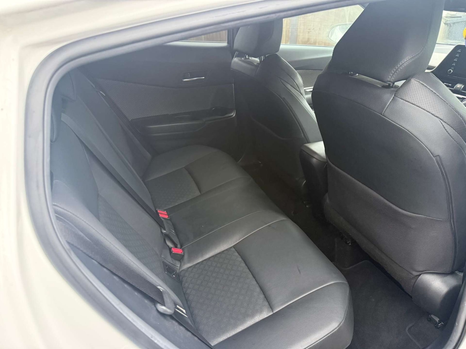 Used Toyota C-HR 2021 for sale - 77319707: Photo 24