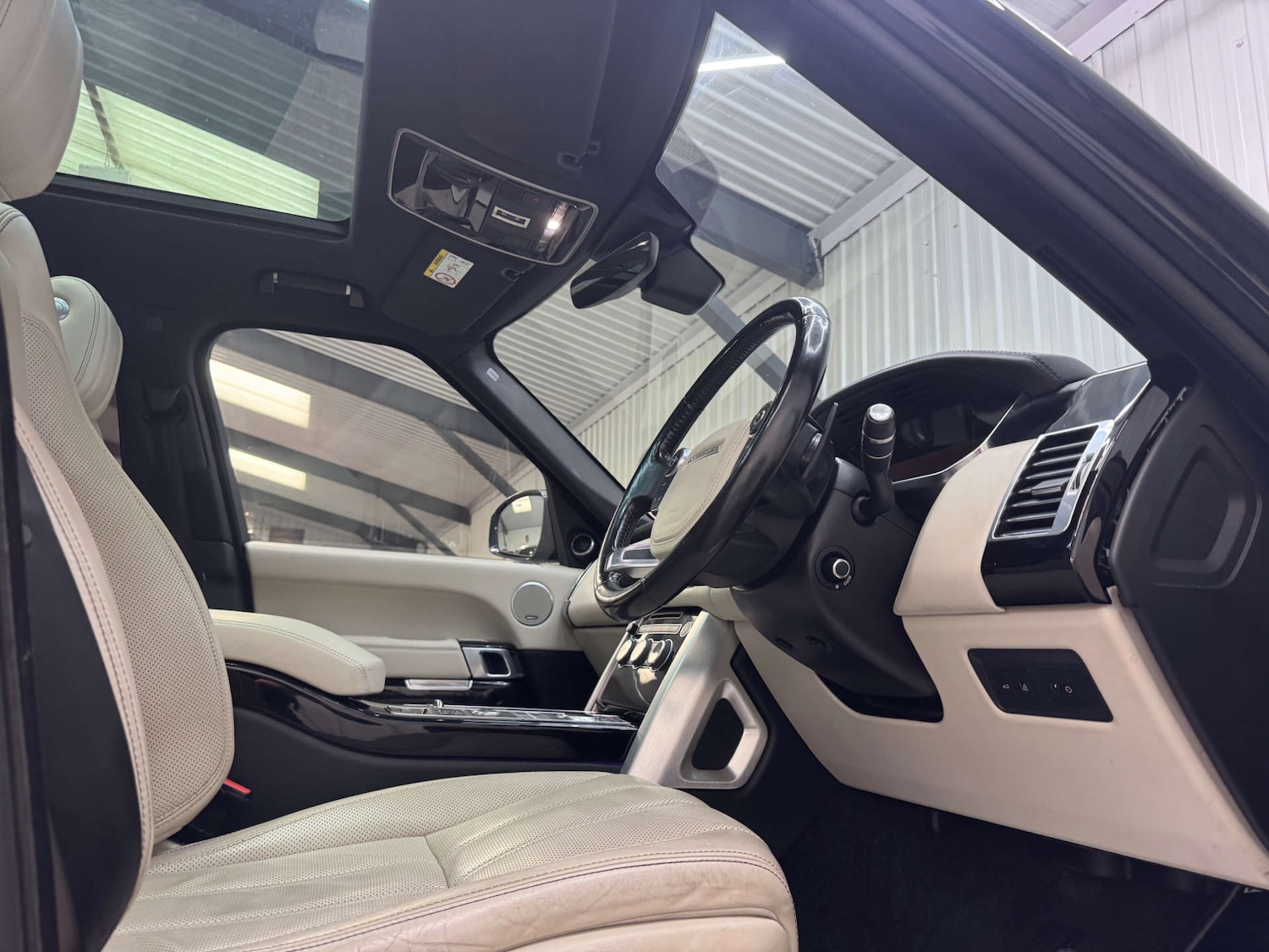 Used Land Rover Range Rover 2018 for sale - 78098931: Photo 4