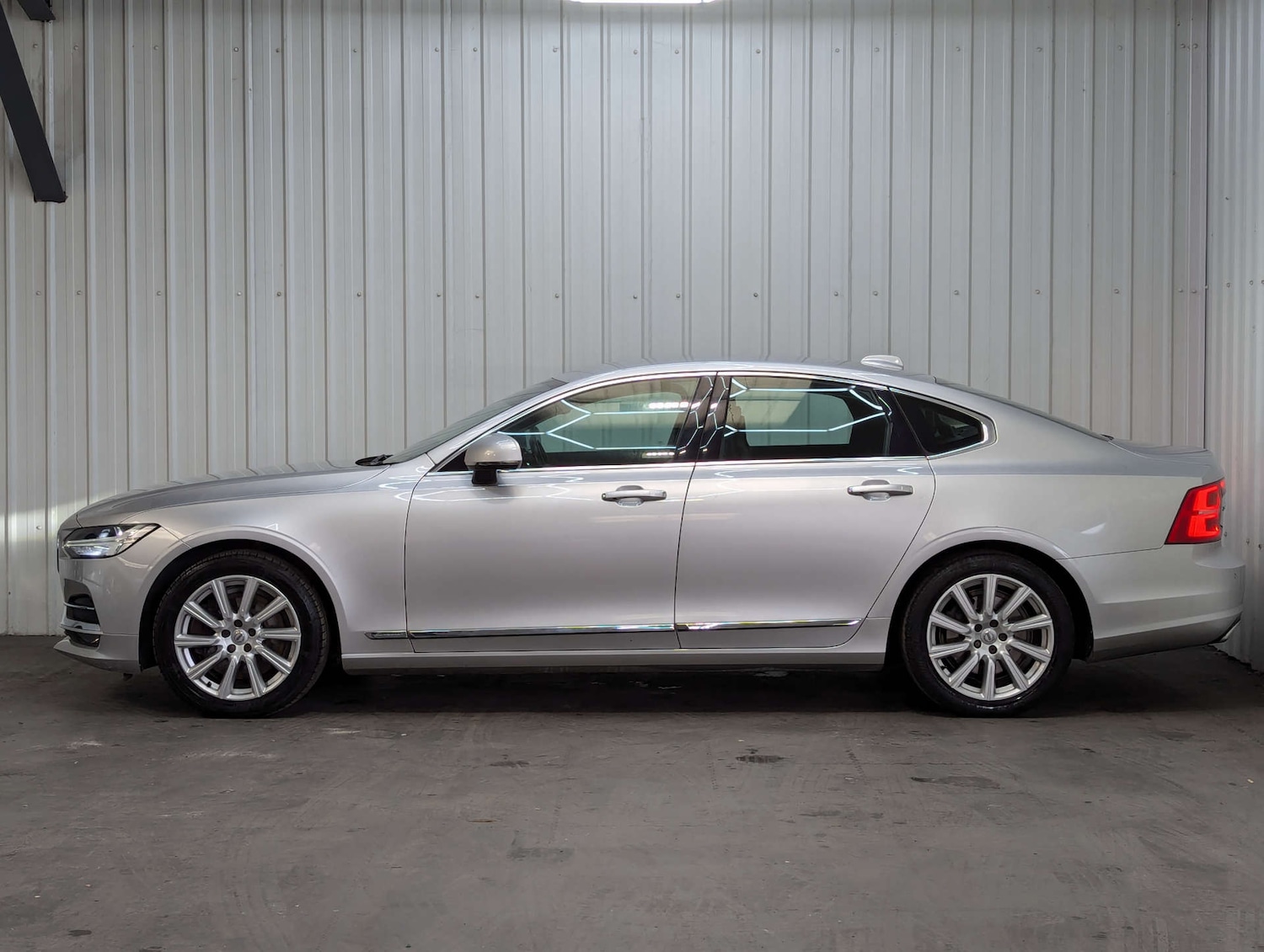 Used Volvo S90 2018 for sale - 76600882: Photo 15