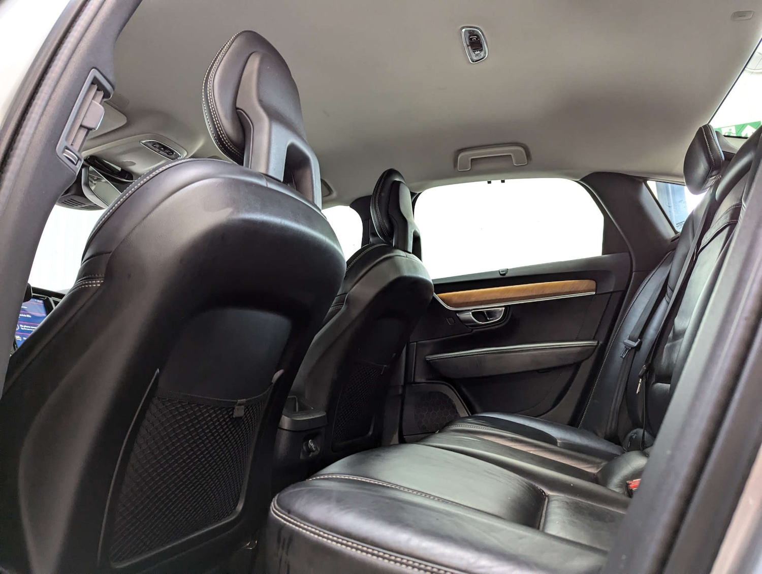 Used Volvo S90 2018 for sale - 76600882: Photo 66