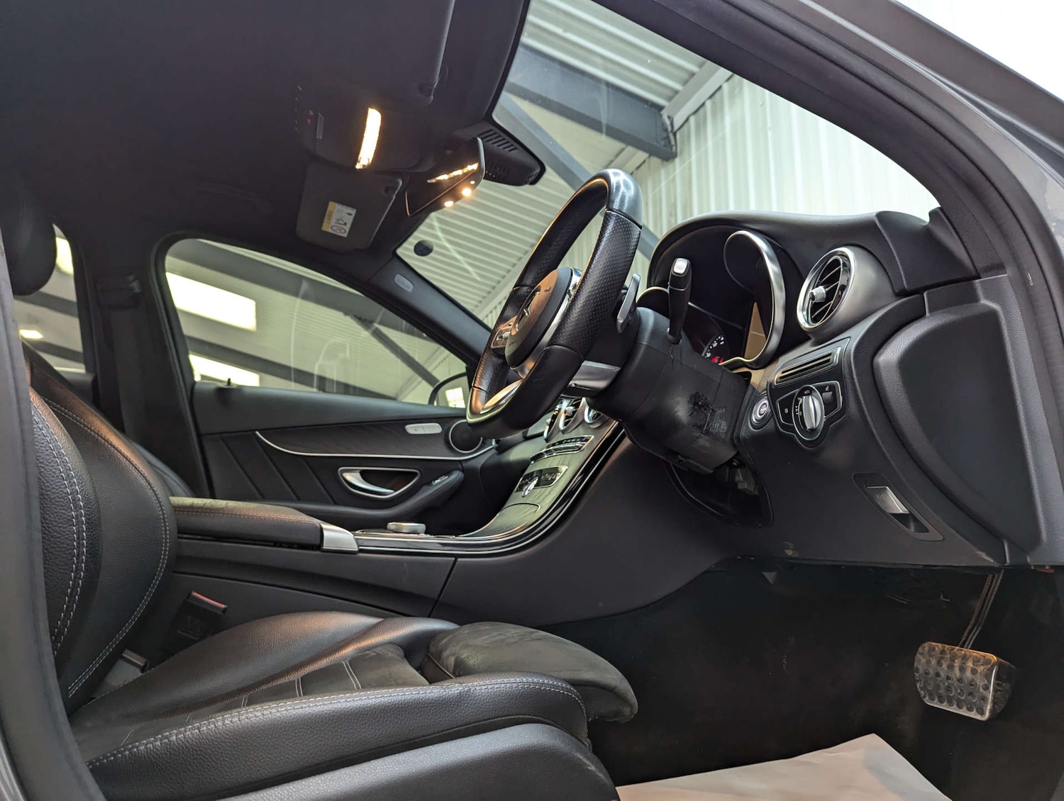 Used Mercedes-Benz C Class 2019 for sale - 77789729: Photo 39