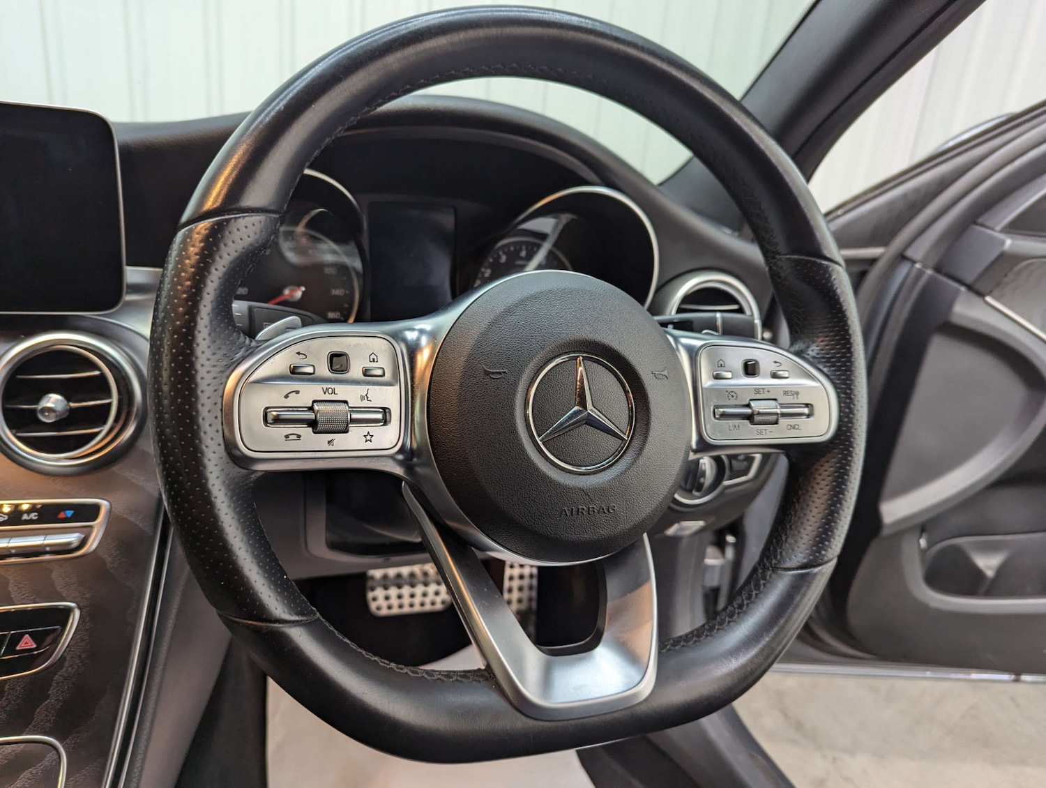 Used Mercedes-Benz C Class 2019 for sale - 77789729: Photo 69