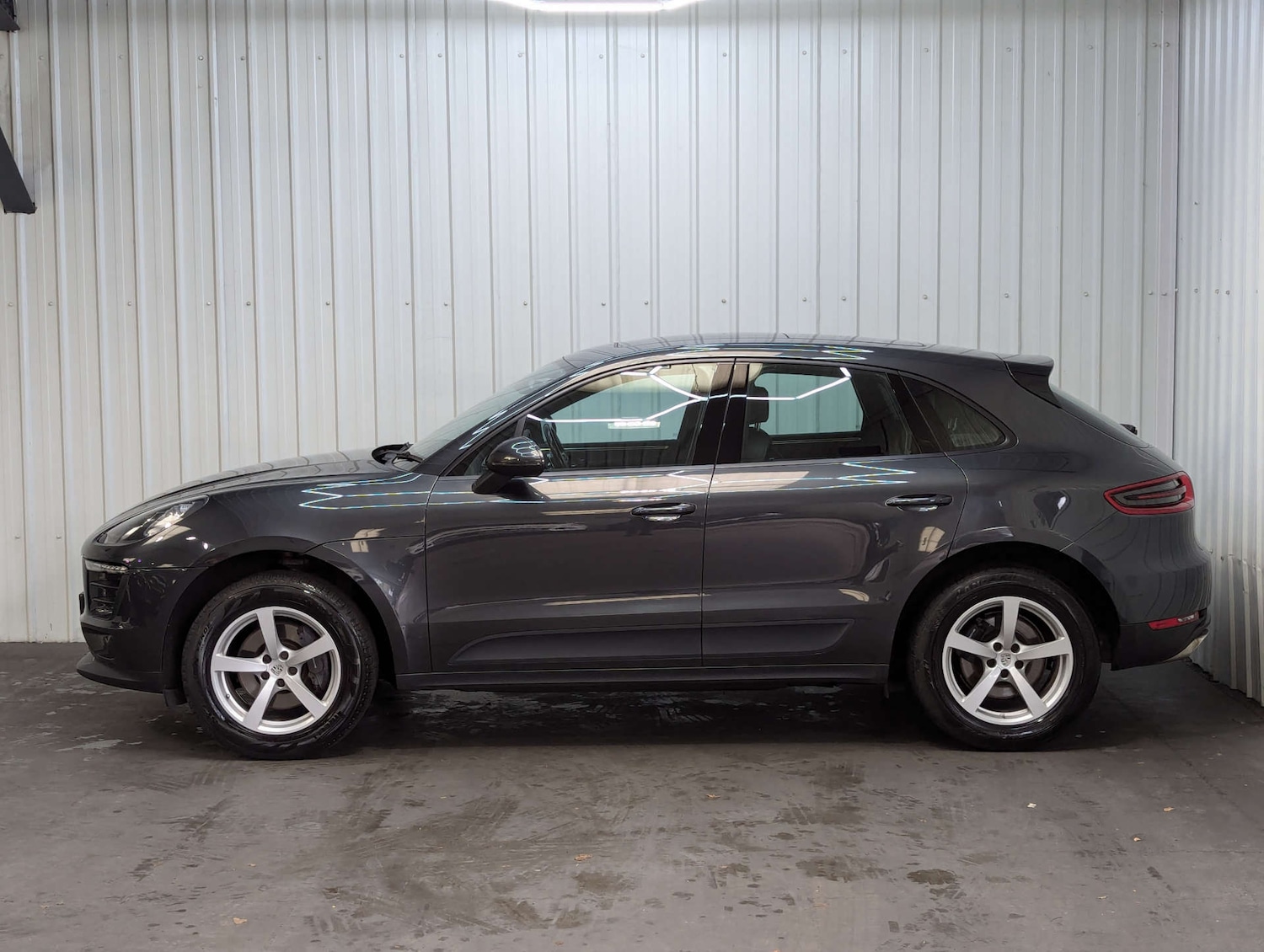 Used Porsche Macan 2016 for sale - 76005381: Photo 17