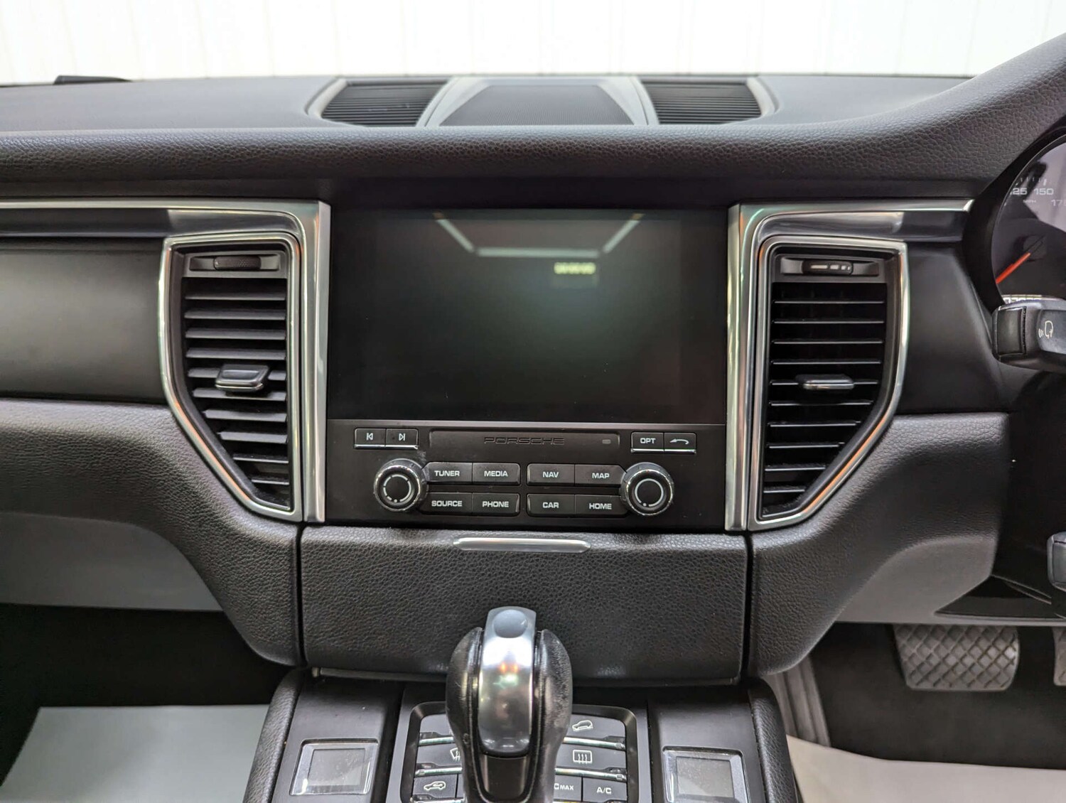Used Porsche Macan 2016 for sale - 76005381: Photo 83