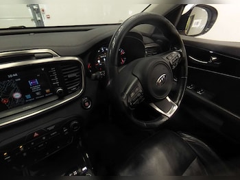 Used Kia Sorento 2016 for sale - 75649621: Photo