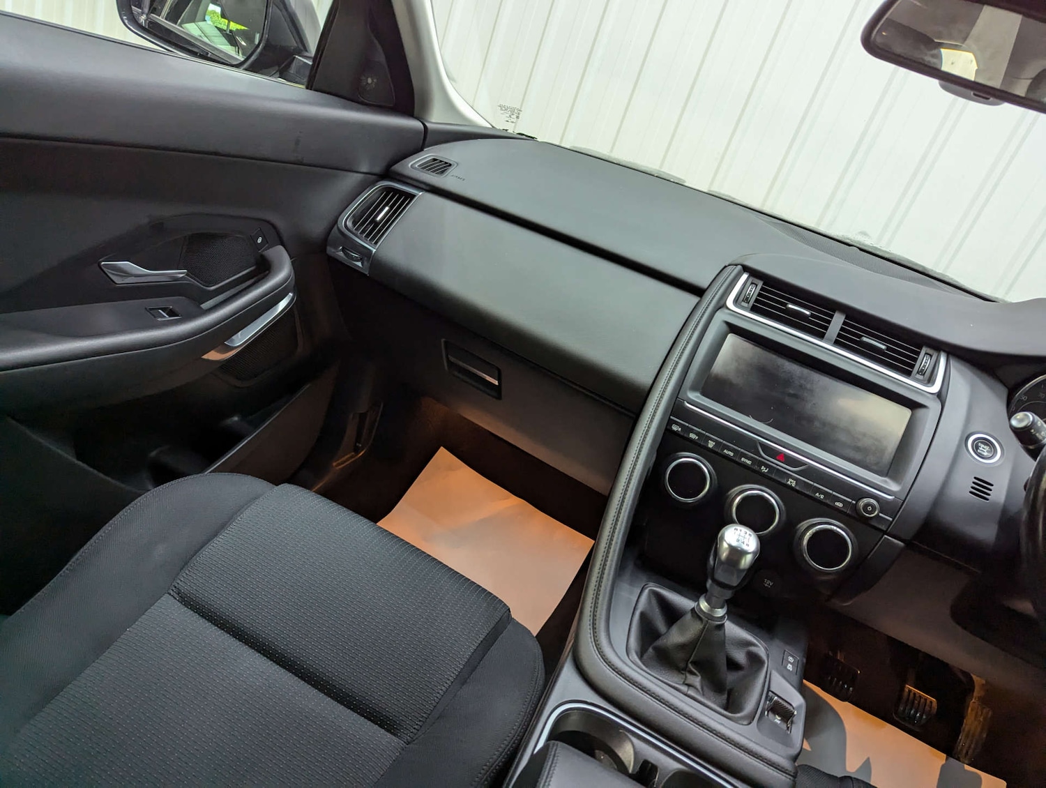 Used Jaguar E-Pace 2018 for sale - 77127333: Photo 47