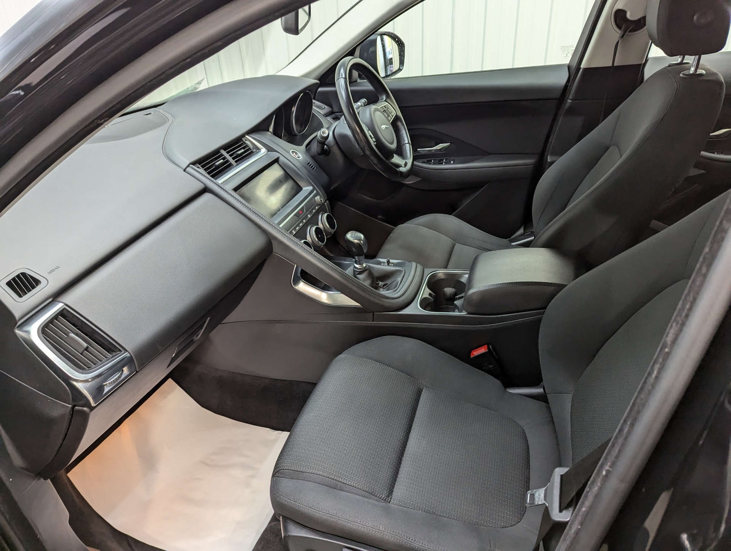 Used Jaguar E-Pace 2018 for sale - 77127333: Photo 55