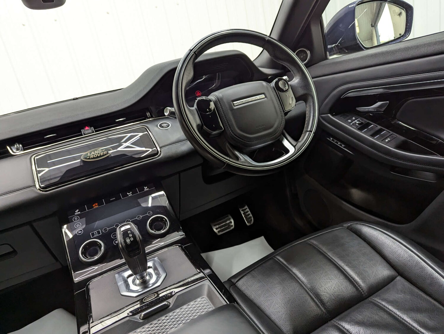 Used Land Rover Range Rover Evoque 2020 for sale - 77636827: Photo 43