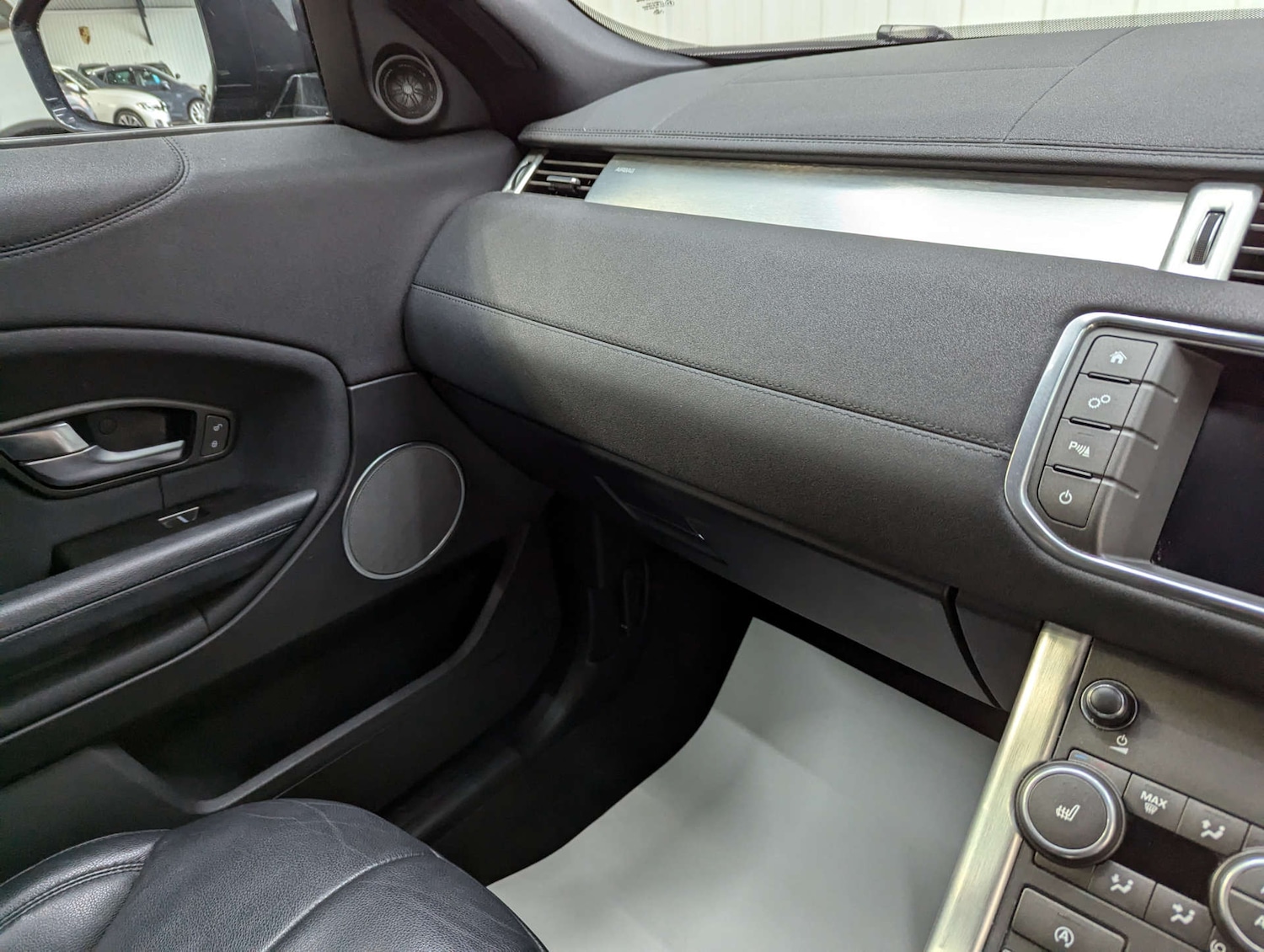 Used Land Rover Range Rover Evoque 2016 for sale - 76491010: Photo 89