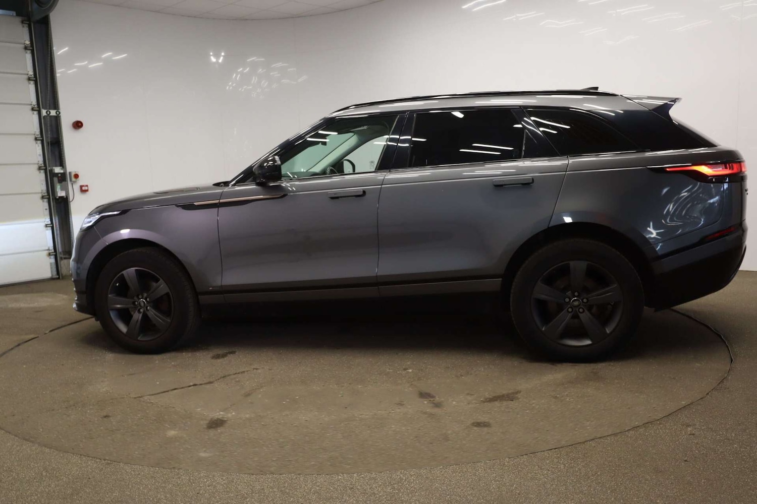 Used Land Rover Range Rover Velar 2018 for sale - 76142022: Photo 15