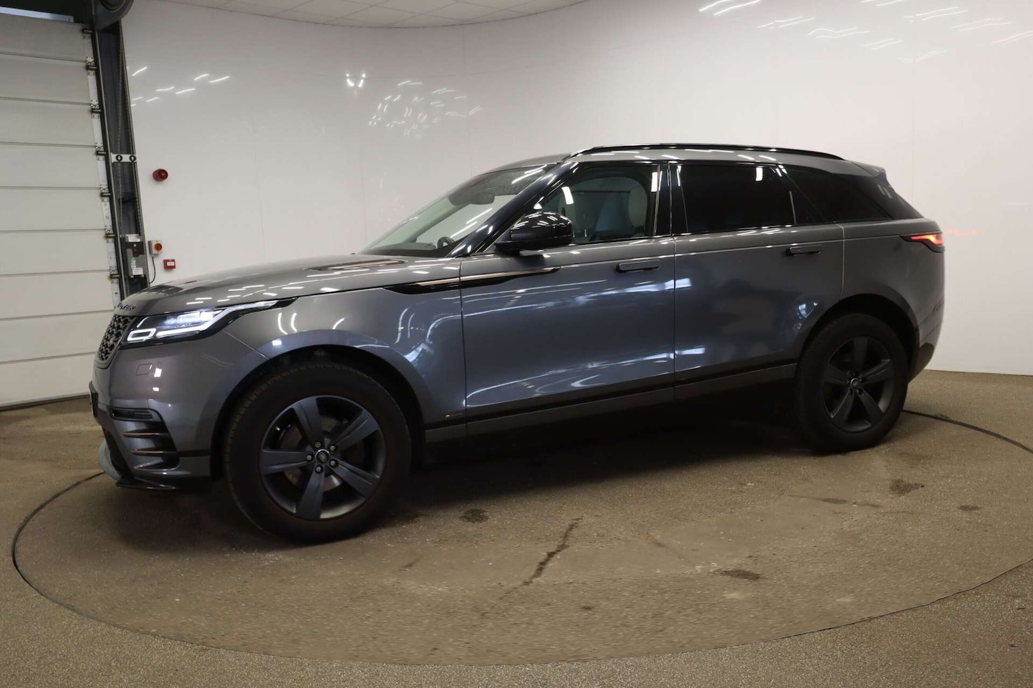 Used Land Rover Range Rover Velar 2018 for sale - 76142022: Photo 19
