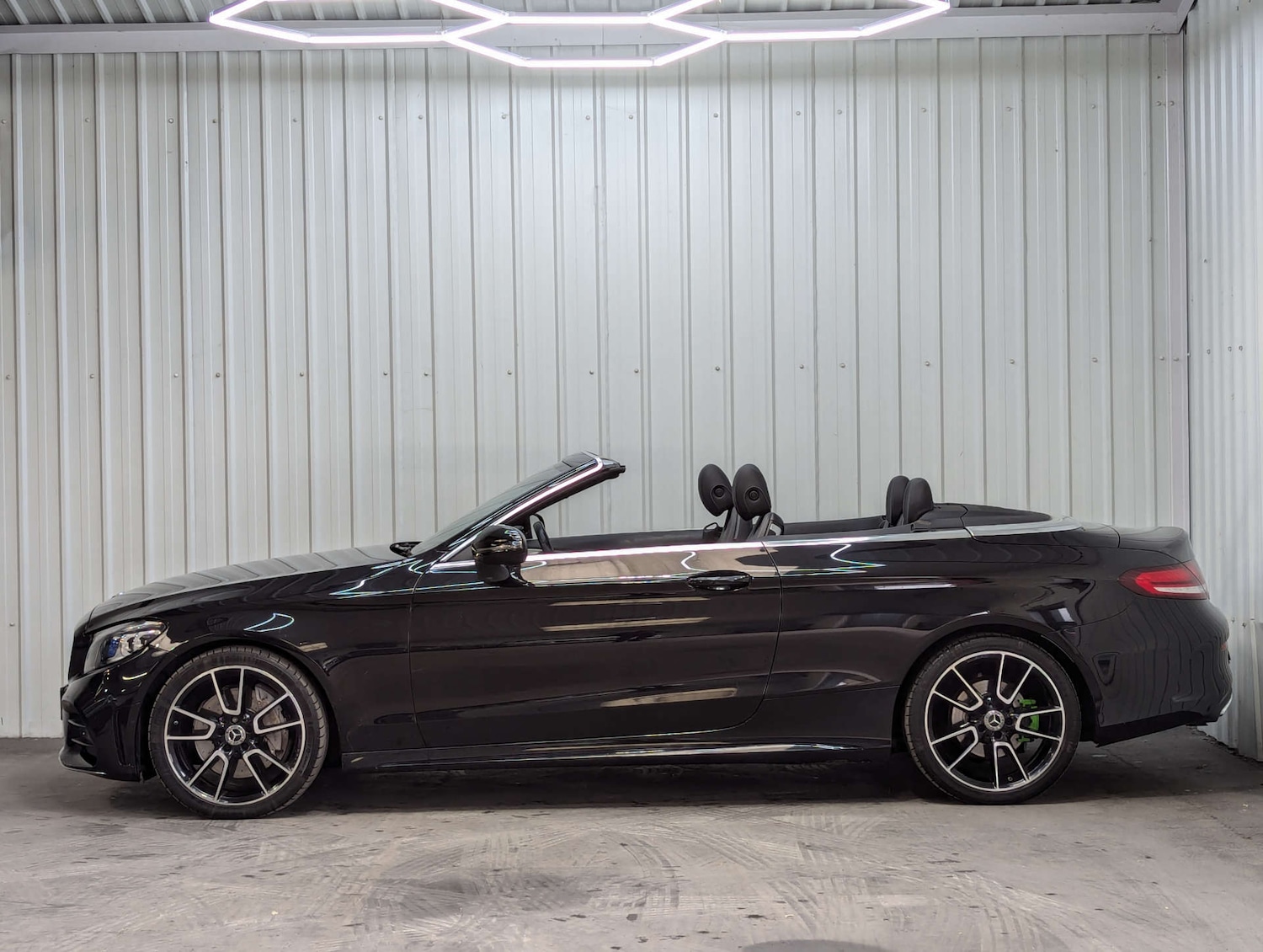 Used Mercedes-Benz C Class 2019 for sale - 76363699: Photo 15