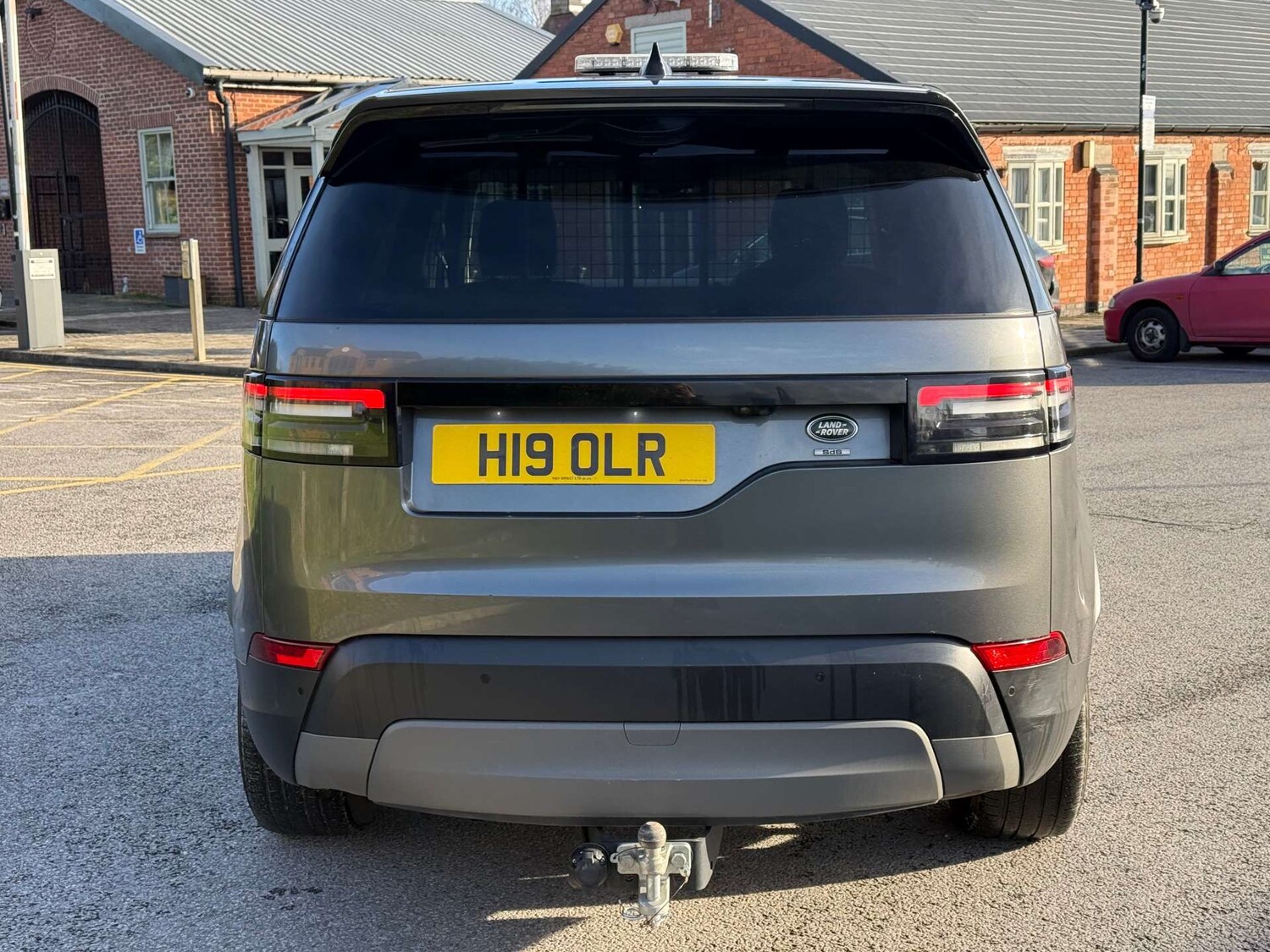 Used Land Rover Discovery 2018 for sale - 77235351: Photo 13