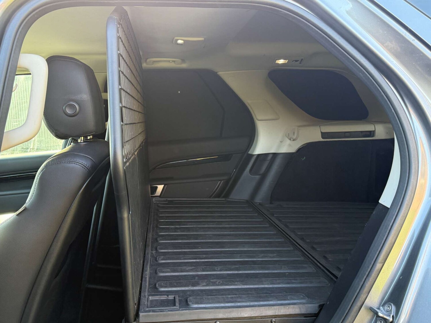 Used Land Rover Discovery 2018 for sale - 77235351: Photo 17