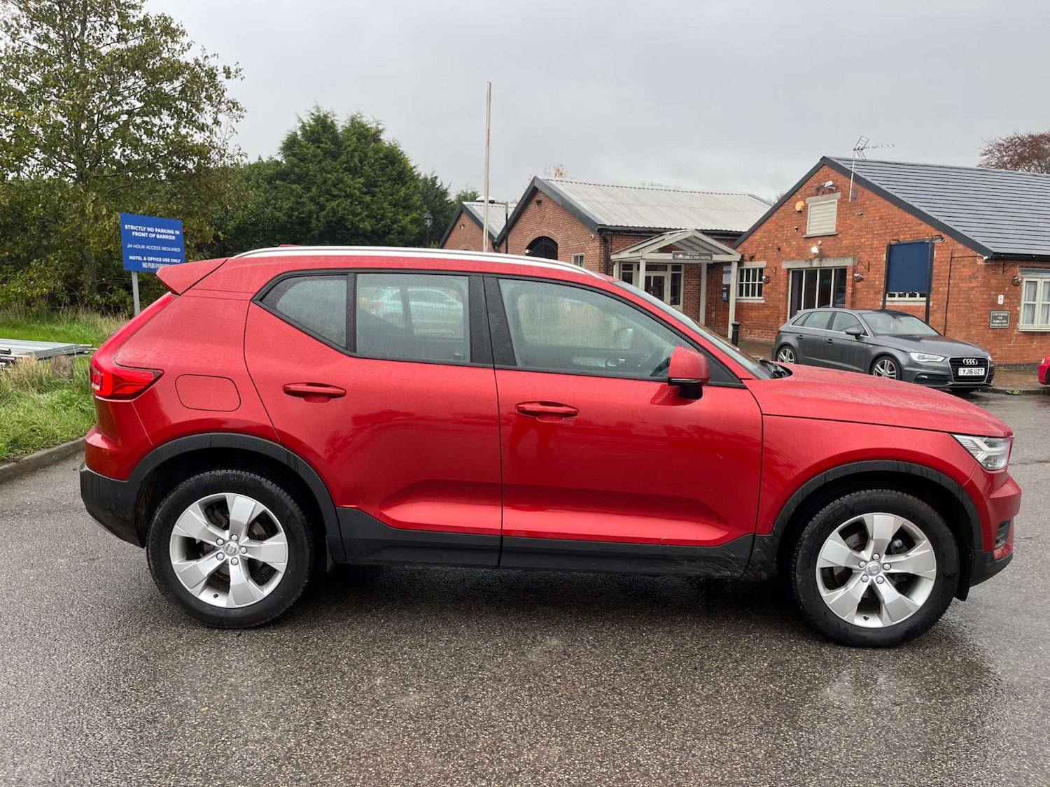 Used Volvo XC40 2019 for sale - 76511114: Photo 7
