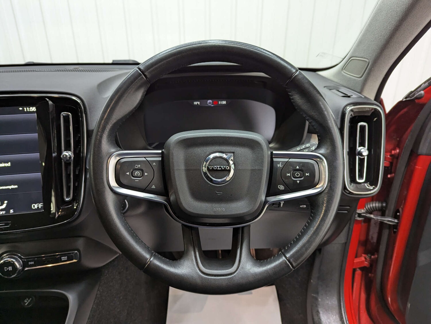 Used Volvo XC40 2019 for sale - 76511114: Photo 75