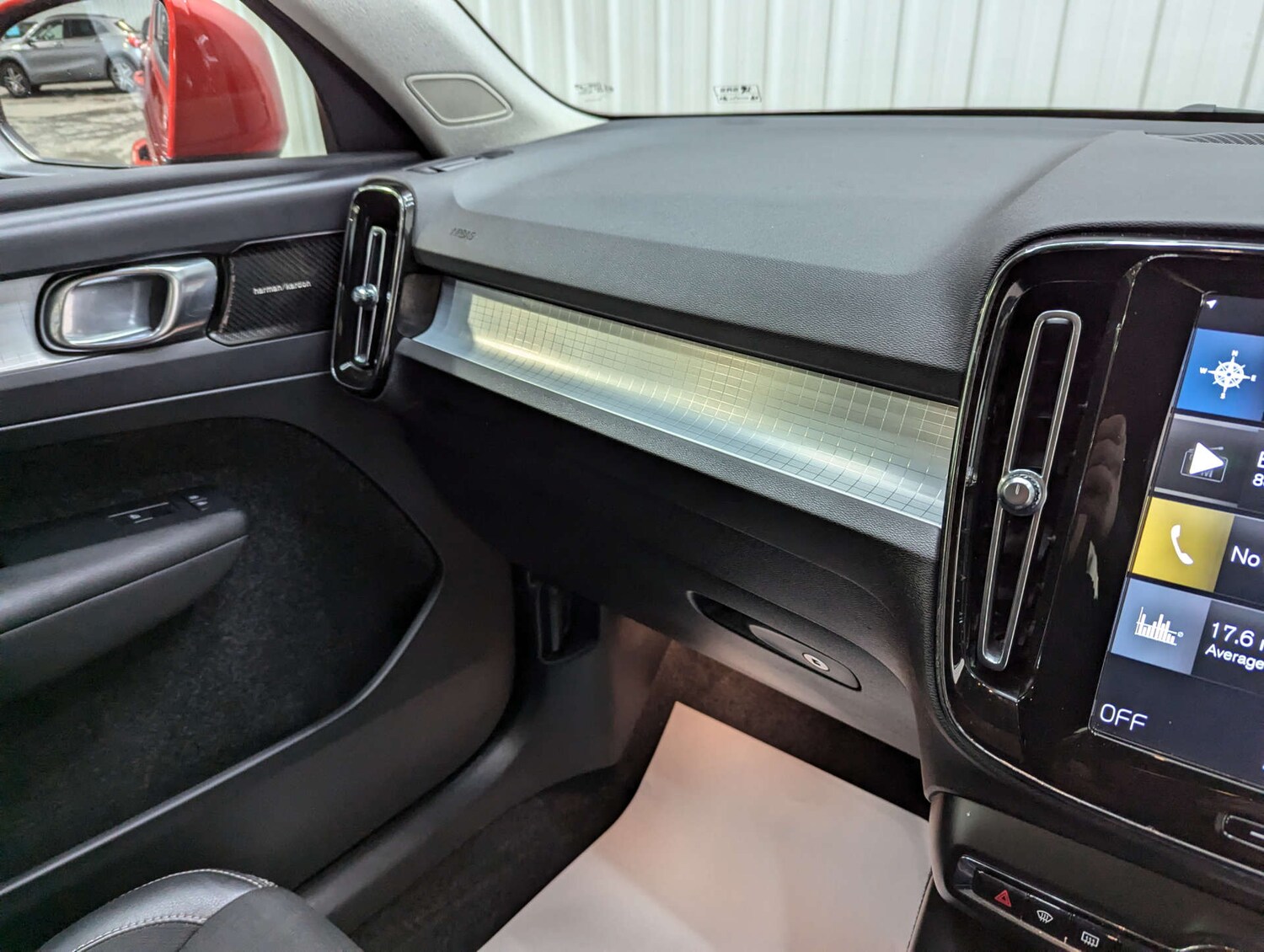 Used Volvo XC40 2019 for sale - 76511114: Photo 90