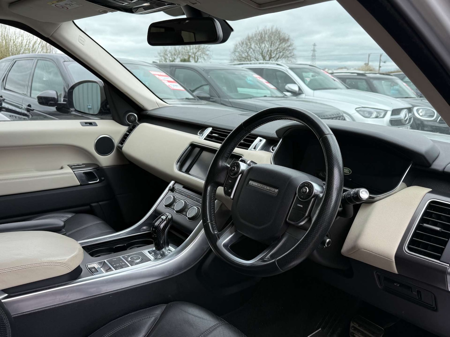 Used Land Rover Range Rover Sport 2015 for sale - 78045937: Photo 9