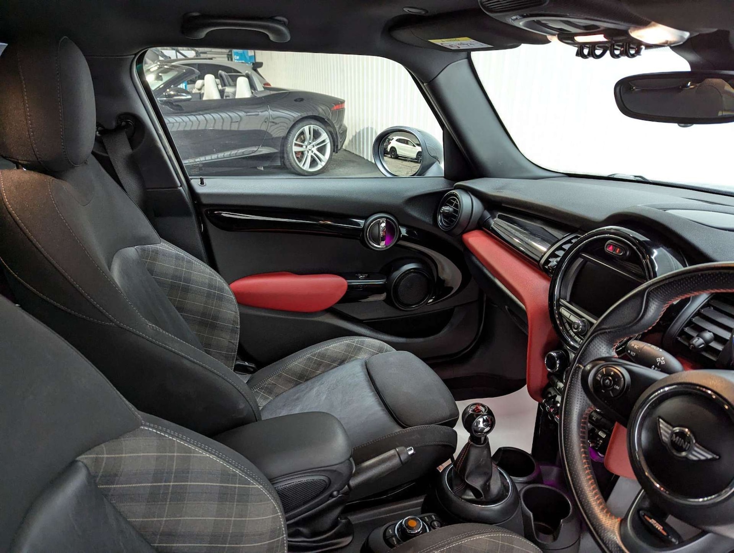 Used MINI Hatch 2018 for sale - 77289443: Photo 52