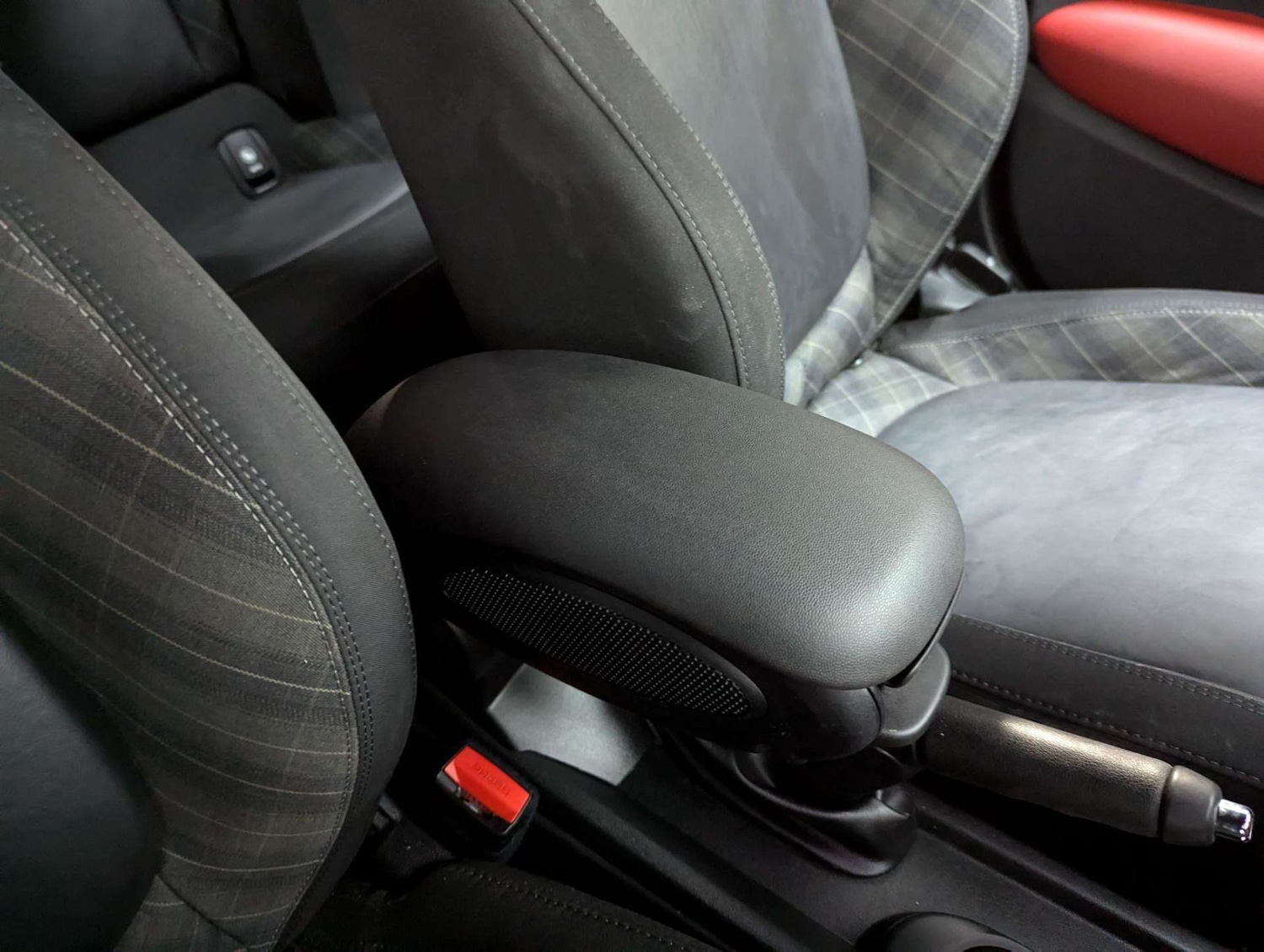 Used MINI Hatch 2018 for sale - 77289443: Photo 96