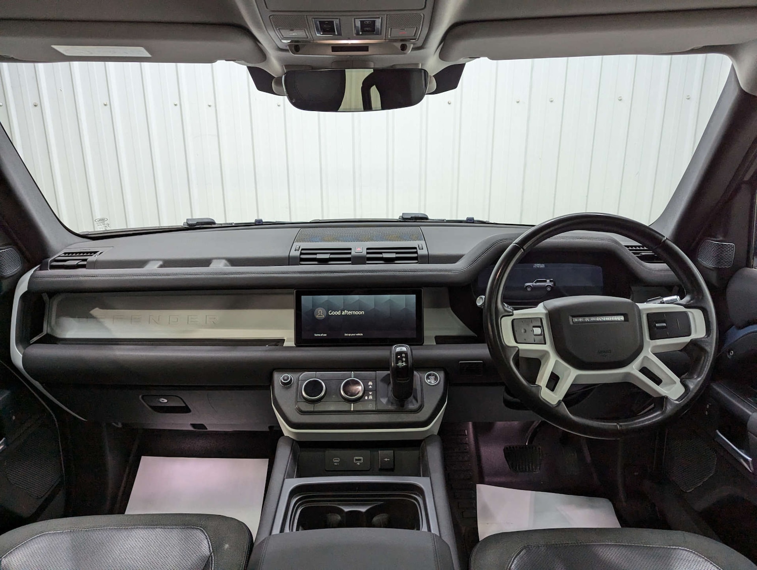 Used Land Rover Defender 2020 for sale - 77077436: Photo 2