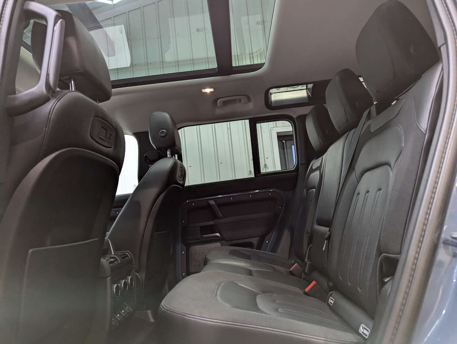 Used Land Rover Defender 2020 for sale - 77077436: Photo 68