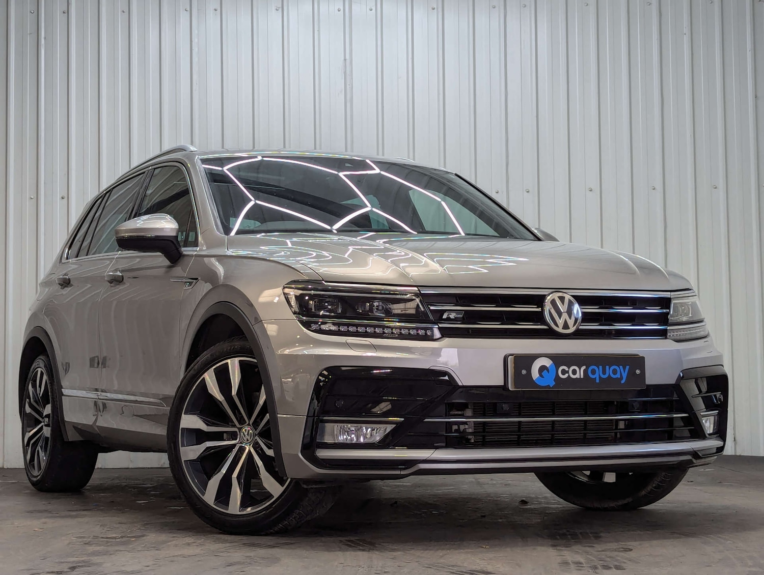 Used Volkswagen Tiguan 2016 for sale - 76940196: Photo 4