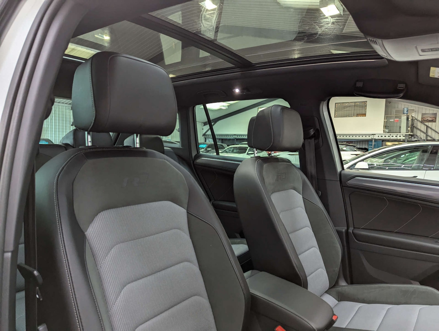 Used Volkswagen Tiguan 2016 for sale - 76940196: Photo 50