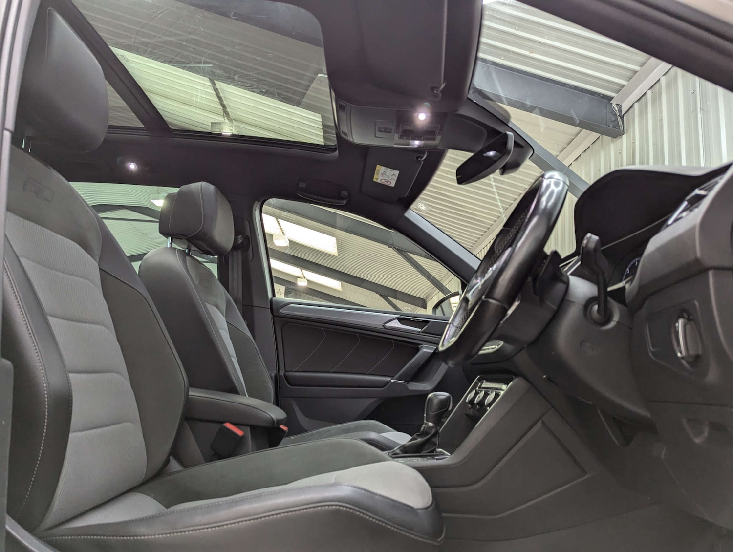 Used Volkswagen Tiguan 2016 for sale - 76940196: Photo 51