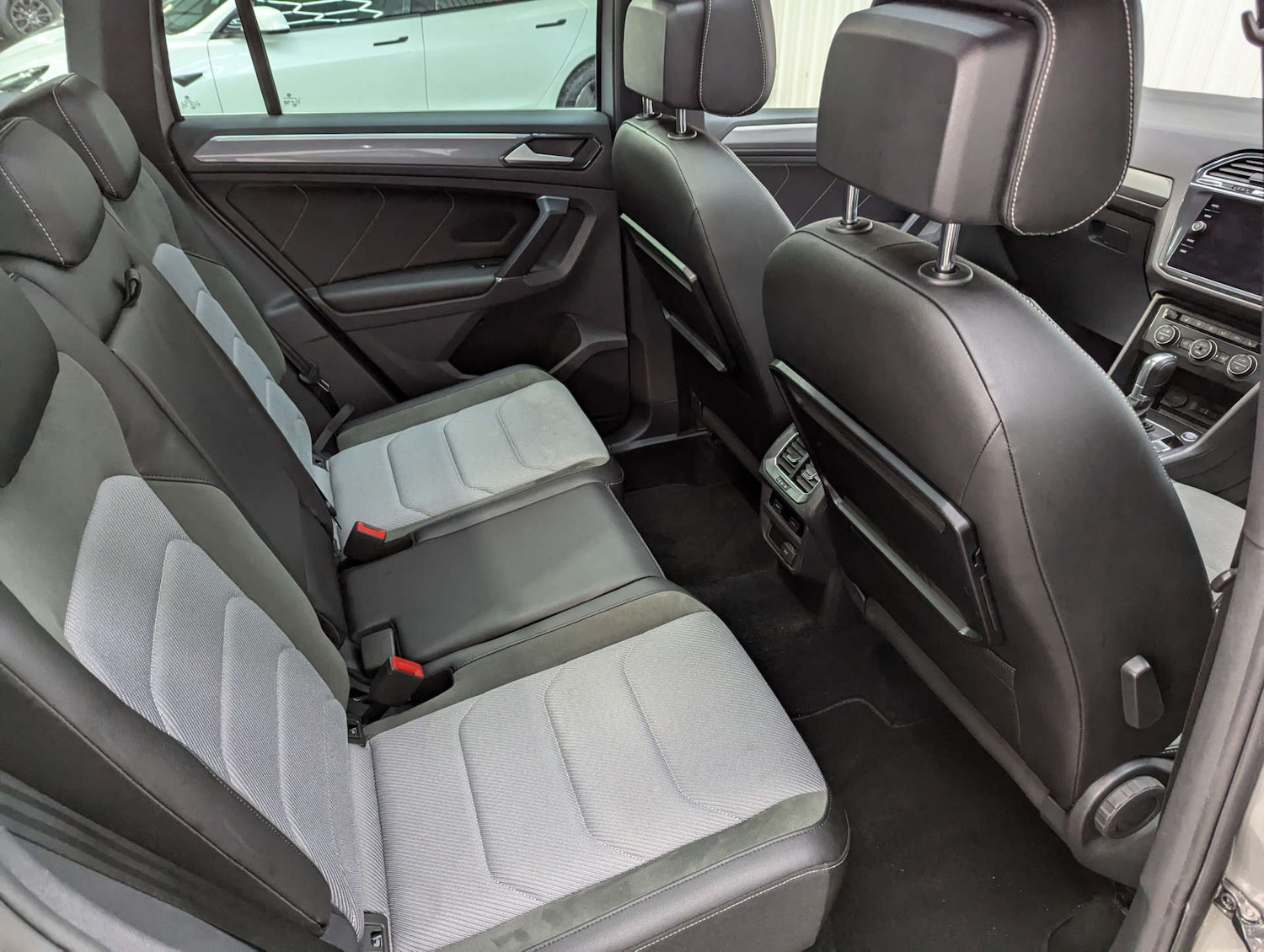 Used Volkswagen Tiguan 2016 for sale - 76940196: Photo 59