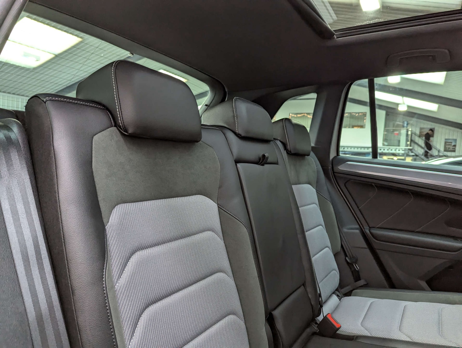 Used Volkswagen Tiguan 2016 for sale - 76940196: Photo 61